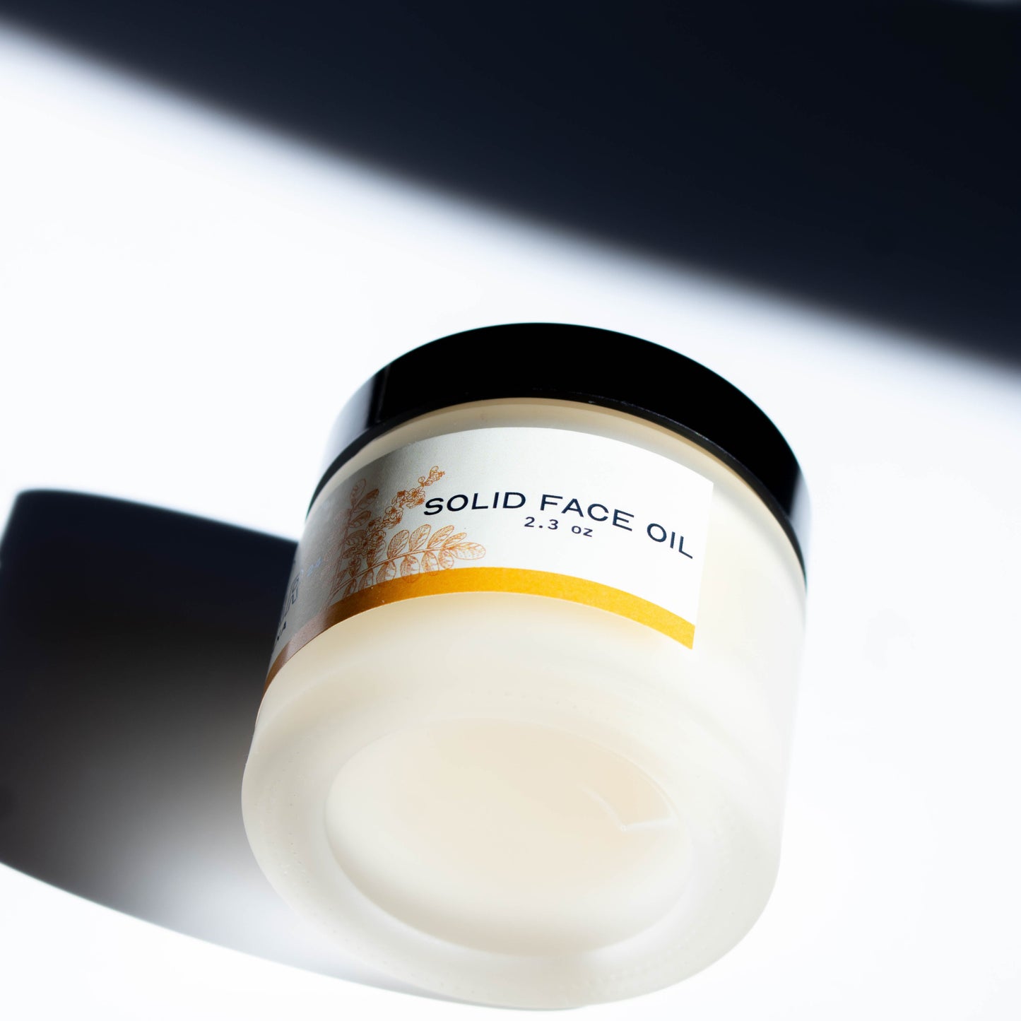 Vbar Montana solid face oil tallow balm, made from grass fed beef suet for sophisticated skincare routines